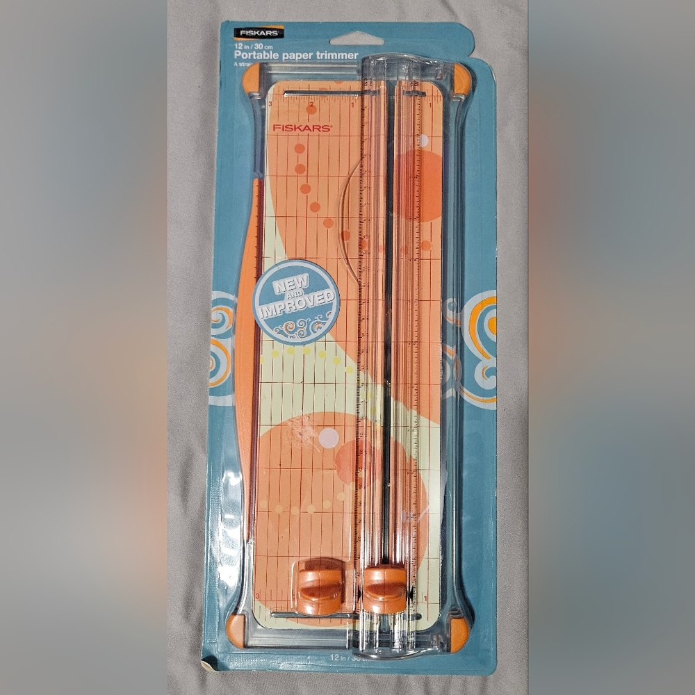 Fiskars Orange Portable Paper Trimmer